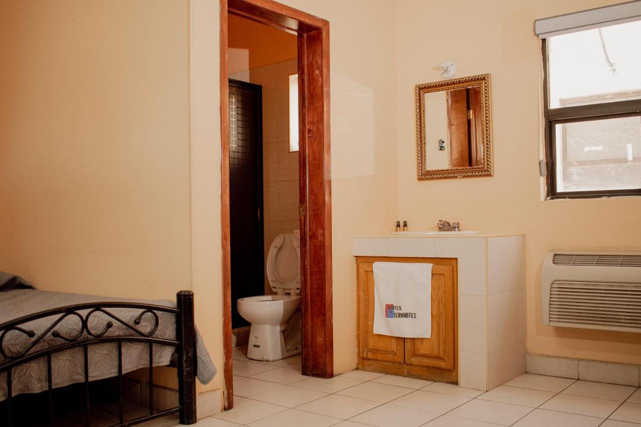 Suites Cervantes チワワ エクステリア 写真